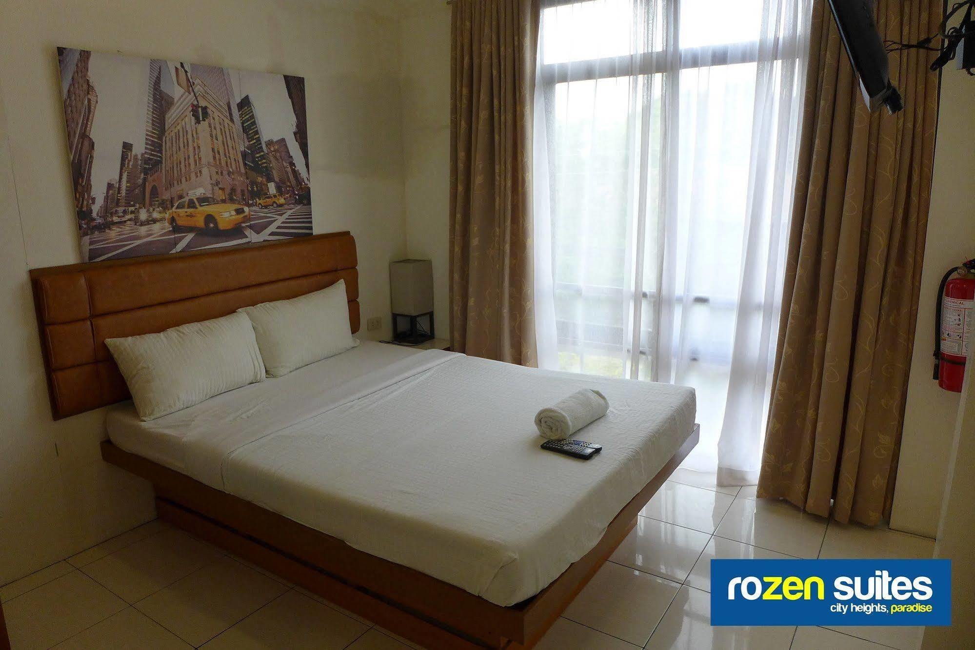 Rozen Suites Paradise General Santos City Kültér fotó