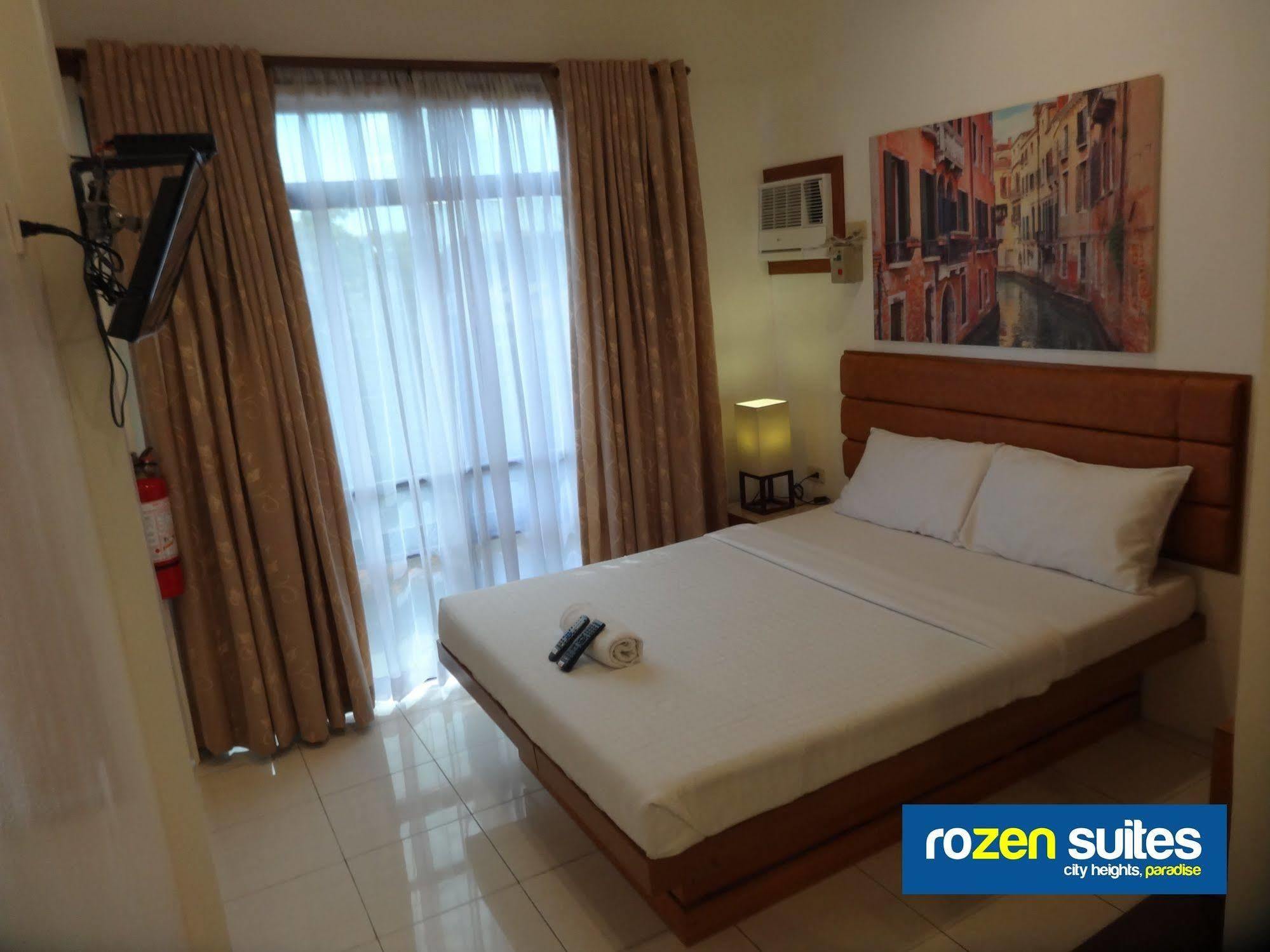 Rozen Suites Paradise General Santos City Kültér fotó